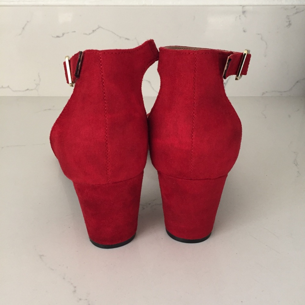 New White Mt. Red Chunky Ankle Strap Heel Size 11 - Picture 4 of 6